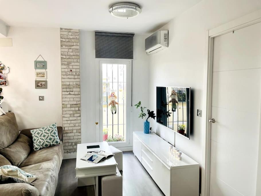 Nuevo!! Apartamento Lujo&Confort. Parking 세비야 외부 사진